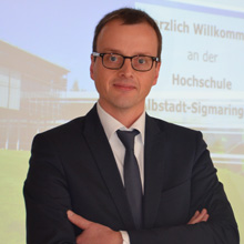 Prof. Dr. Matthias Premer